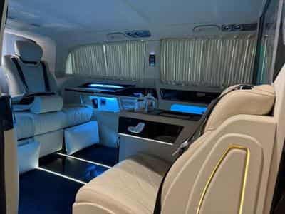 Mercedes Vito Vito VIP CDI extra-long (2023) - Photo 2