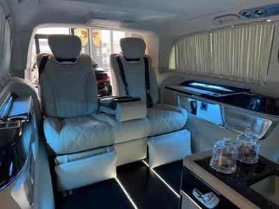 Mercedes Vito Vito VIP CDI extra-long (2023) - Photo 3