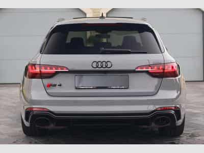 Audi RS4 Competition PLUS (2023) - Photo 4