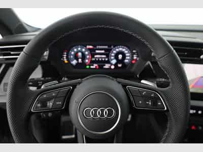 Audi A3 Sportback 35 TFSI S line (2026) - Photo 6