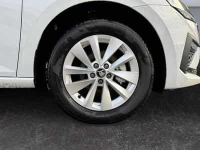 Skoda Scala 1,0 TSI DSG (2026) - Photo 8