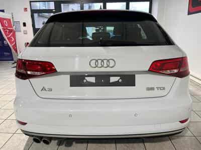Audi A3 SPORTBACK 35 TDi Design S tronic (2019) - Photo 4