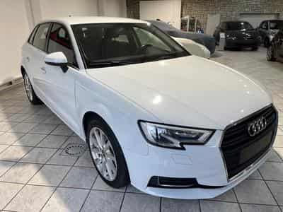 Audi A3 SPORTBACK 35 TDi Design S tronic (2019) - Photo 8