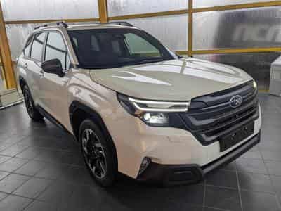 Subaru Forester Forester Luxury 8 J. GARANTIE! NAVI/GPS! (2026) - Photo 1