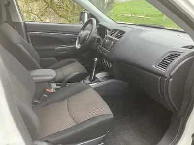 Mitsubishi ASX 1,6 Clear Tec (2018) - Photo 11