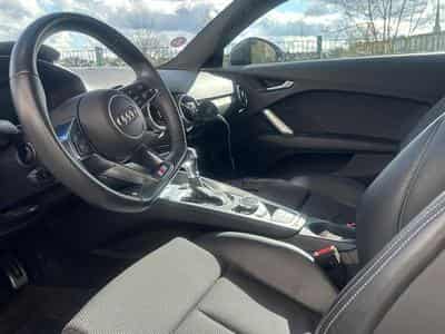 Audi TT S-Line (2020) - Photo 10
