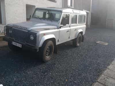 Land-Rover Defender (2013) - Photo 2