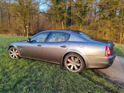 Maserati Quattroporte Sport GTS (2009) - Photo 9
