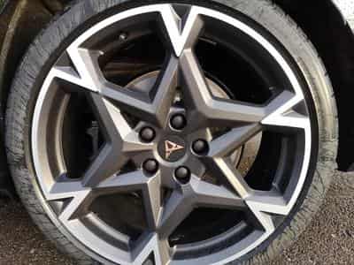 Cupra Leon 2.0 TSI 245 kW 4Drive VZ (2025) - Photo 5