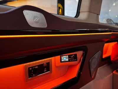 Mercedes Vito Tourer CDI extra-long L3 VIP (2025) - Photo 12