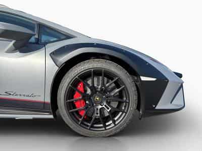 Lamborghini Huracán Sterrato (2024) - Photo 9