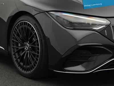 Mercedes EQE 4MATIC (22,1kWh/100 km WLTP) (2022) - Photo 7