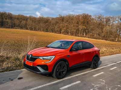 Renault Arkana R.S. Line (2022) - Photo 2