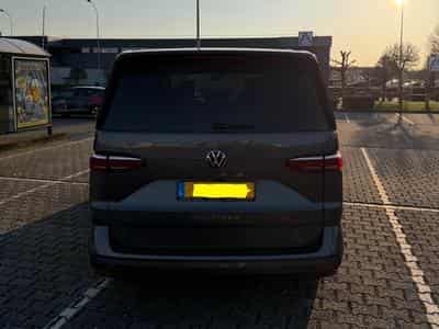 VW Multivan T7 (2024) - Photo 3