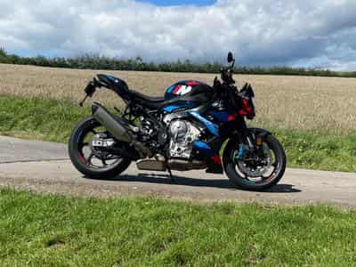 BMW M M 1000 R compétition (2023) - Photo 1