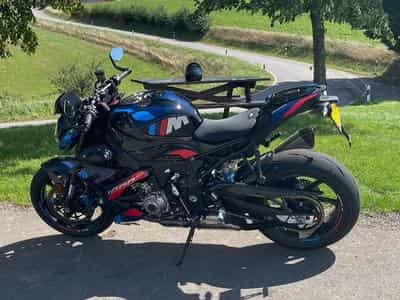 BMW M M 1000 R compétition (2023) - Photo 2
