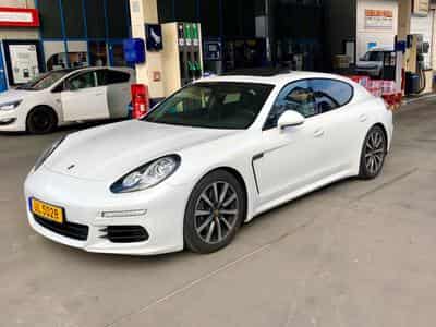 Porsche Panamera Edition (2015) - Photo 3
