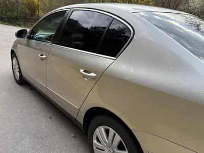 VW Passat B6 (2007) - Photo 2