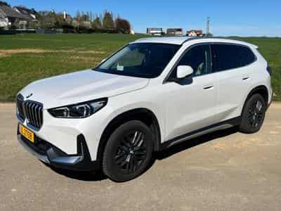 BMW X1 sDrive18i (2025) - Photo 2