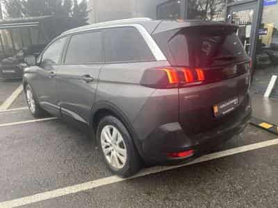 Peugeot 5008 7 places (2019) - Photo 8