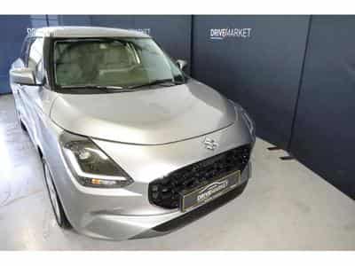 Suzuki Swift GL+ (2026) - Photo 13