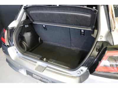 Suzuki Swift GL+ (2026) - Photo 7