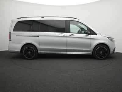 Mercedes V d RWD Avantgarde lang (2024) - Photo 5