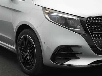 Mercedes V d RWD Avantgarde lang (2024) - Photo 7
