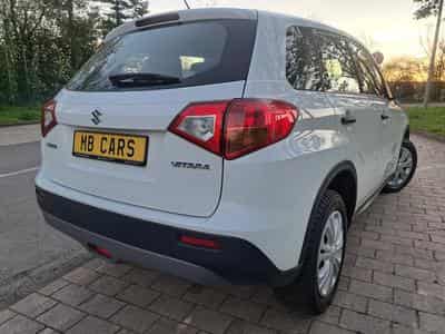 Suzuki Vitara 1.6i 4x2 120CV (2017) - Photo 2