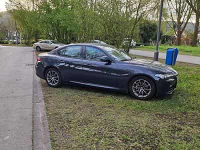 Alfa-Romeo Giulia 200cv (2018) - Photo 1