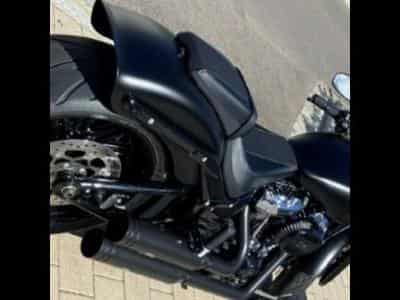 Harley-Davidson Softail Breakout 114 (2021) - Photo 3