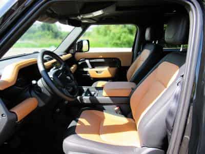 Land-Rover Defender Defender 90 3.0 D250 X-Dynamic HSE (2022) - Photo 7
