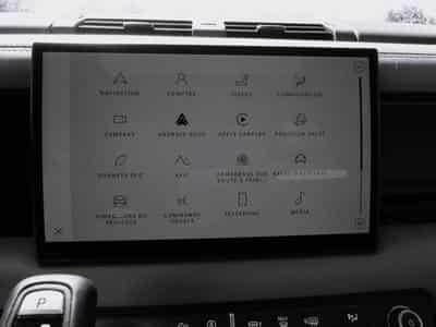 Land-Rover Defender Defender 90 3.0 D250 X-Dynamic HSE (2022) - Photo 13