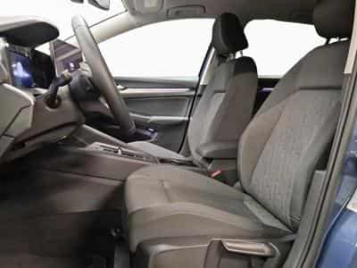 VW Golf LIFE (2026) - Photo 9