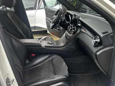 Mercedes GLC 250 AMG 4 MATIC (2019) - Photo 10