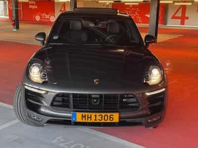 Porsche Macan Turbo (2014) - Photo 3