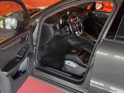 Porsche Macan Turbo (2014) - Photo 6