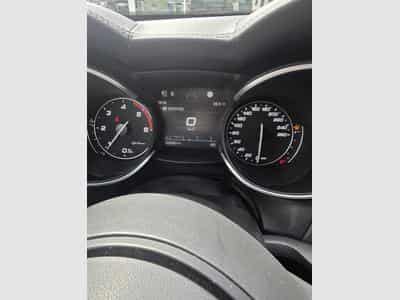 Alfa-Romeo Stelvio VELOCE 2.2 210 CV Q4 (2021) - Photo 4