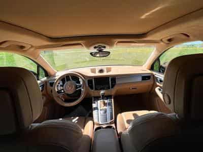 Porsche Macan TURBO (2015) - Photo 8