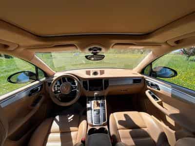 Porsche Macan TURBO (2015) - Photo 10