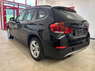 BMW X1 18i sDrive (2014) - Photo 4