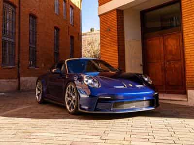 Porsche 911 GT3 Touring (2023) - Photo 1