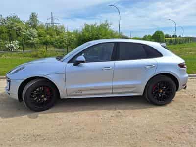 Porsche Macan GTS (2018) - Photo 1