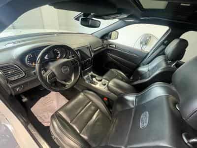 Jeep Grand Cherokee Overland (2020) - Photo 3