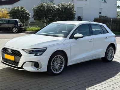 Audi A3 40TFSIE (2022) - Photo 1