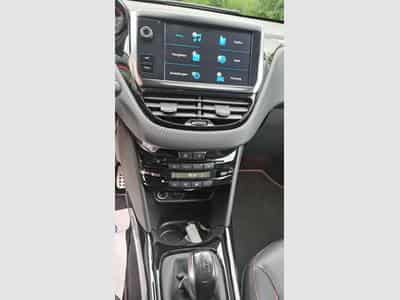 Peugeot 2008 1.6 e-HDI 100cv GT-Line (2018) - Photo 11