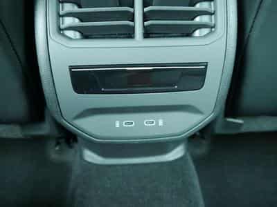 Seat Leon FR 1.5 eTSI (2025) - Photo 9