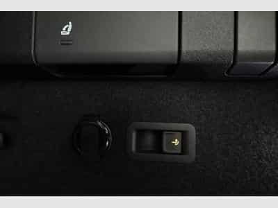 VW Tayron 1.5 TSI eHybrid 150 kW Life (2025) - Photo 14