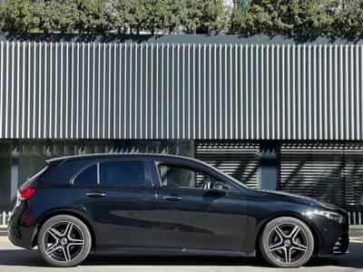 Mercedes A 180 Automatique / Alcantara / Diesel / (2021) - Photo 5