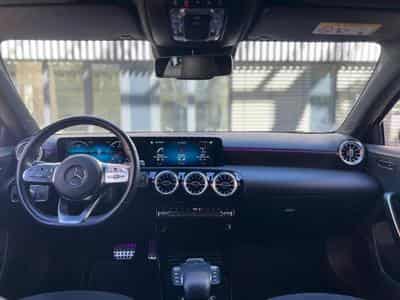 Mercedes A 180 Automatique / Alcantara / Diesel / (2021) - Photo 10